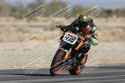 media/Dec-07-2025-CVMA (Sun) [[3e7d2de5dc]]/Race 5-Formula UL-CVMA Hooligans-American Thunder/